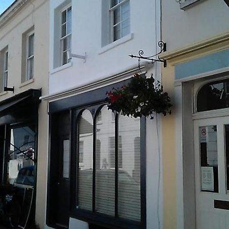 6 Suffolk Parade Hotel Cheltenham Eksteriør billede